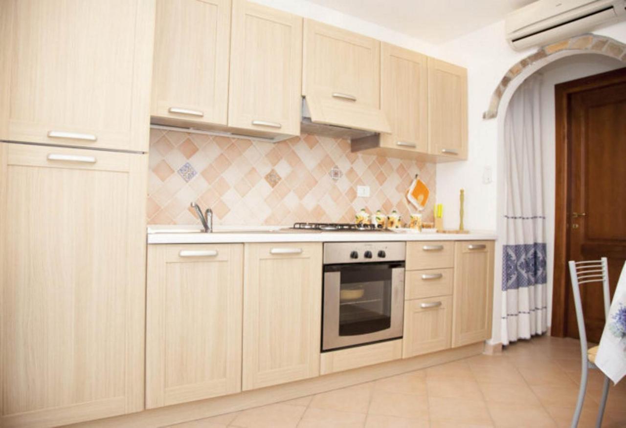 Apartament Li Rocchi San Teodoro  Zewnętrze zdjęcie